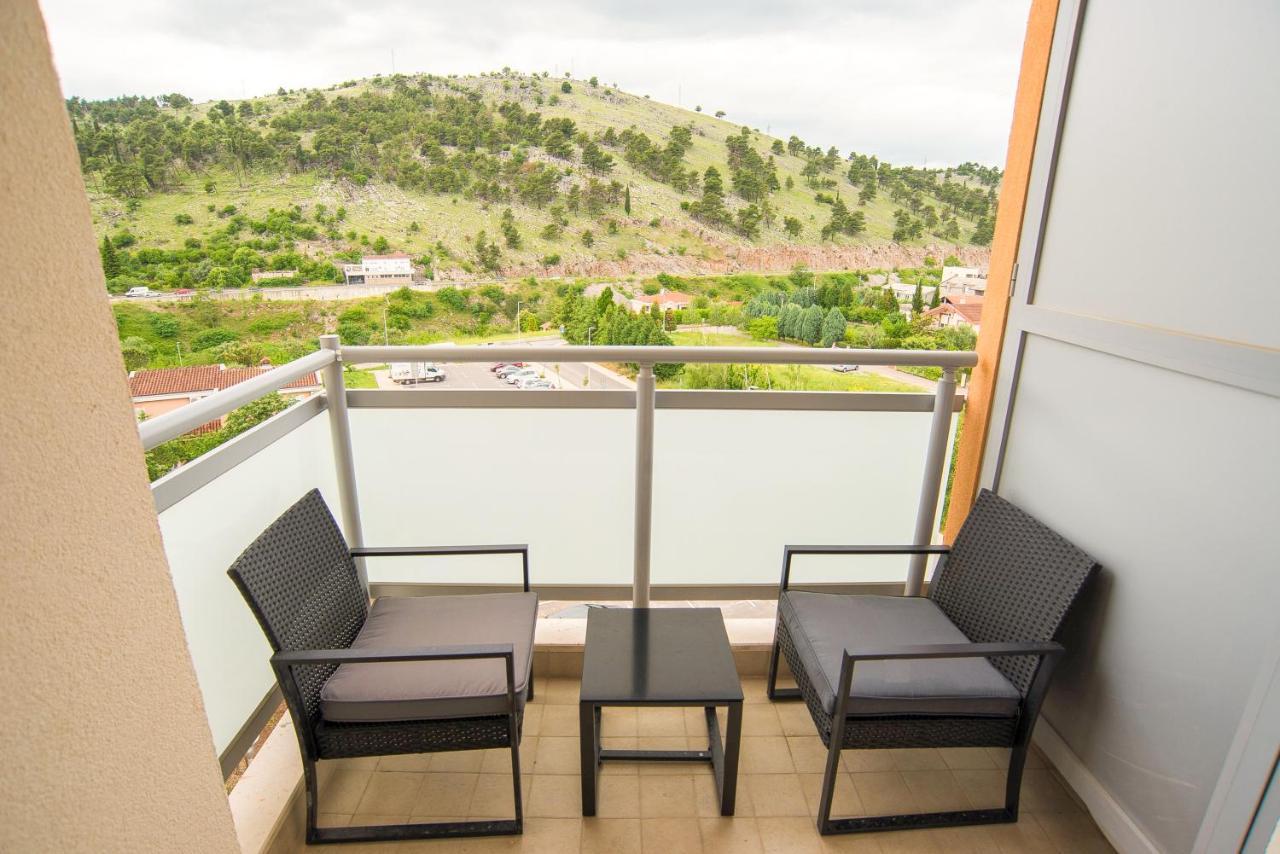 Design Apartment Near Gorica Park Podgorica Extérieur photo